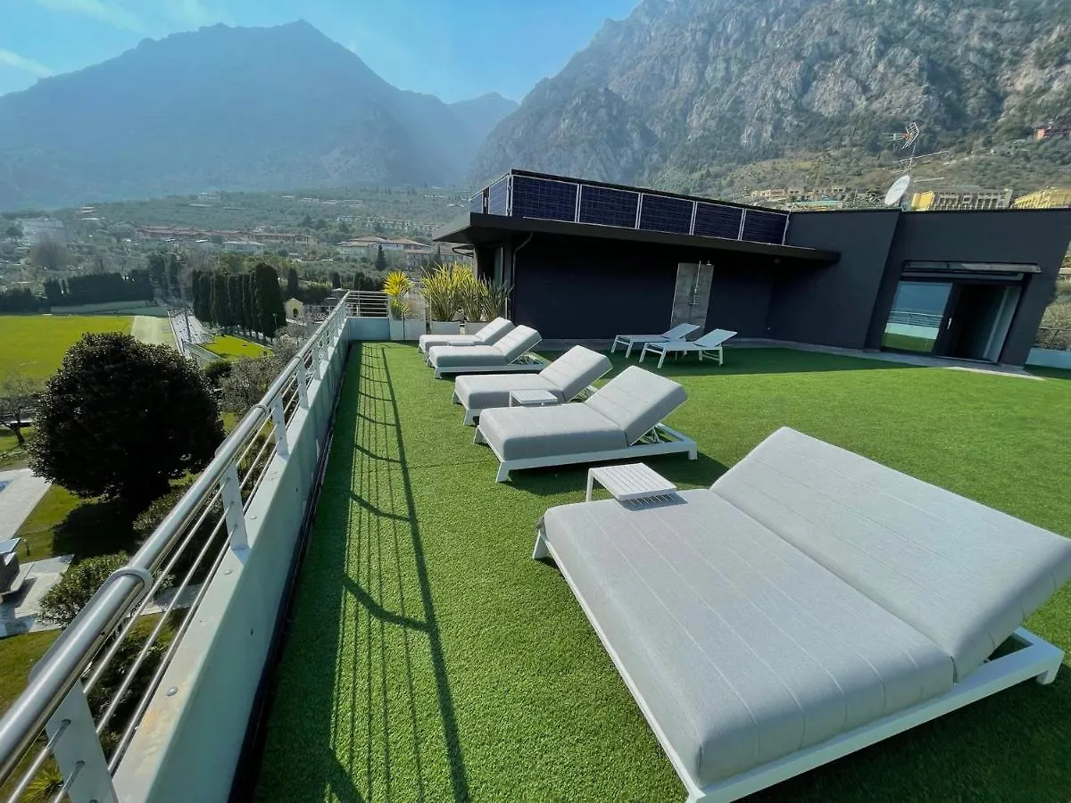 Hotel La Fiorita Limone sul Garda Italy