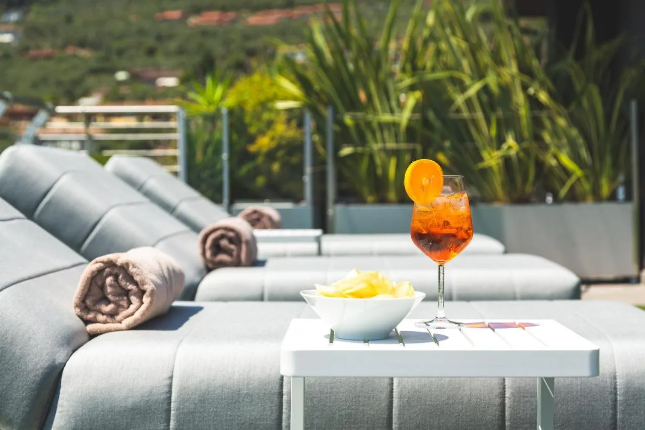 Hotel La Fiorita 리몬네술가르다
