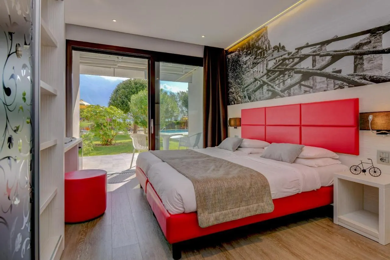 Hotel La Fiorita Limone sul Garda